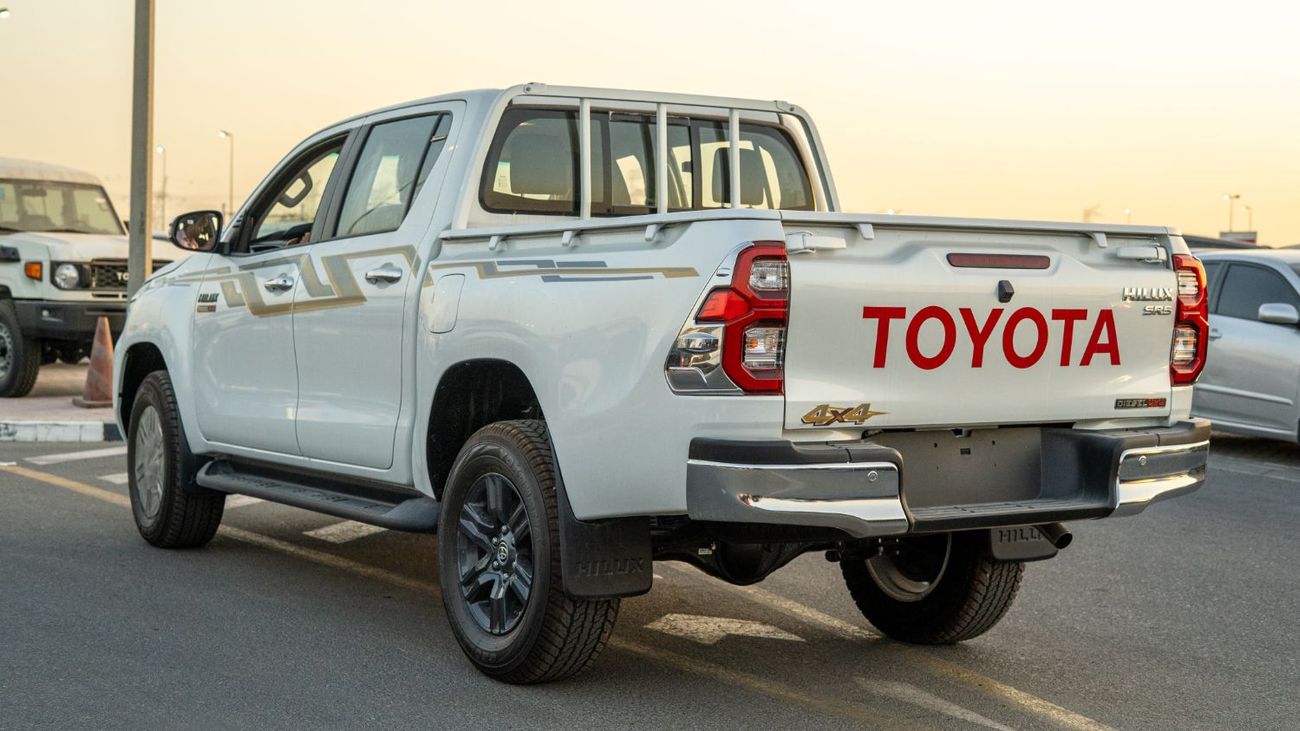 تويوتا هيلوكس SR5 DC 2.4L Diesel A/T 2025YM