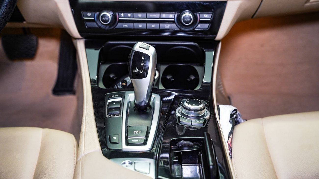 BMW 520i EXCLUSIVE