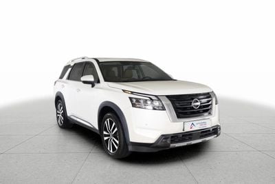 Nissan Pathfinder SL 3.5L (260 HP) 4WD SL 3.5