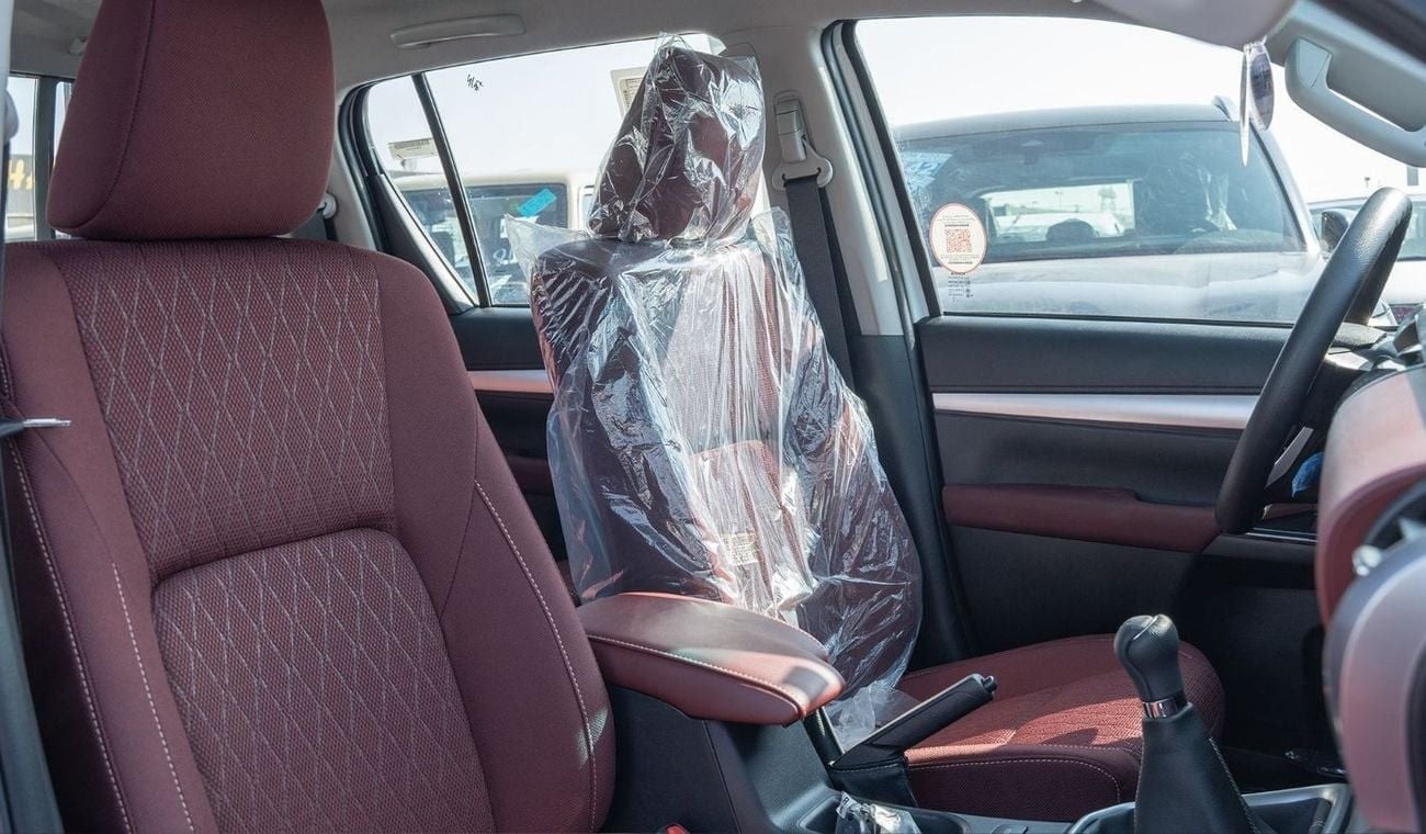 تويوتا هيلوكس 2025 Toyota Hilux 2.7L Petrol MT with Ventilated Seat