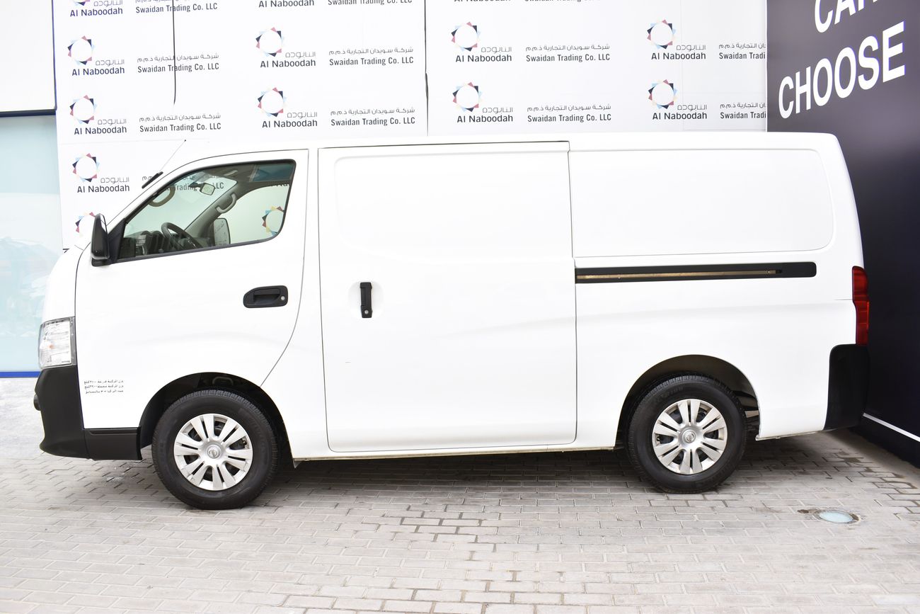 Nissan Urvan AED 959 PM | NV350 2.5L MT GCC DEALER WARRANTY