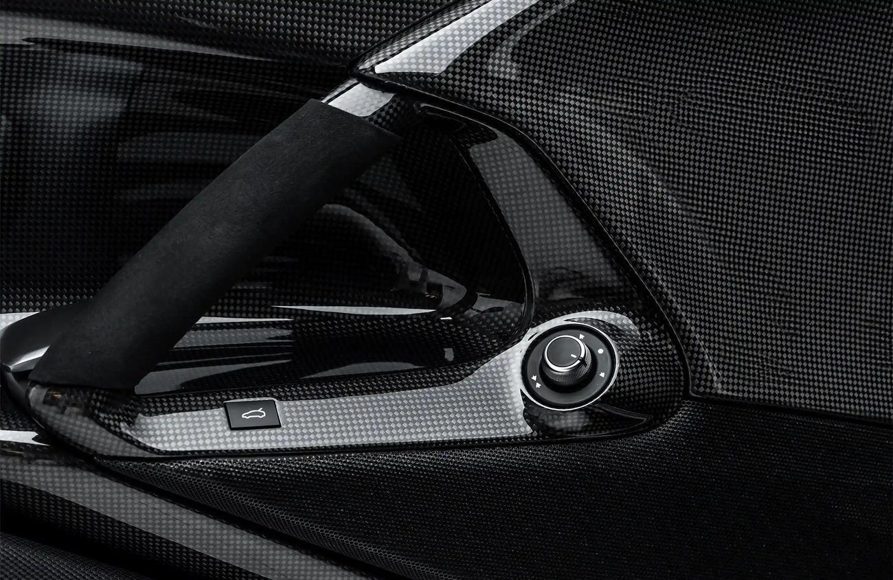 فيراري 812 كومبيتيزون 6.5L V12 Naturally Aspirated Engine