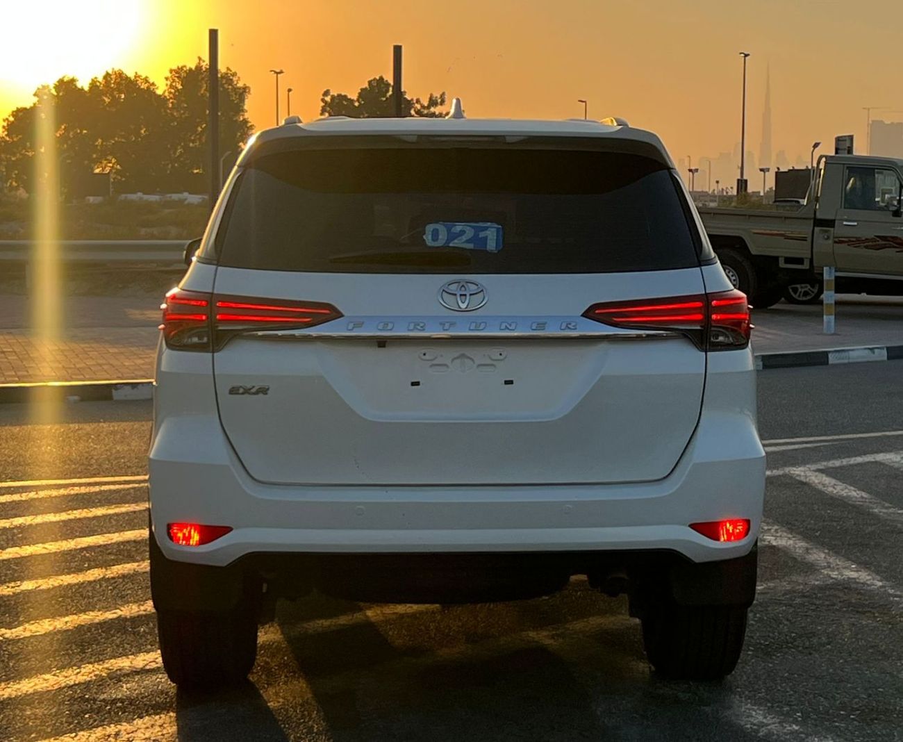 تويوتا فورتونر 2020 Toyota Fortuner EXR – 2.7L V4 – 4x4 AWD – Rear Camera & Sensors – Cruise Control – 68,000 km –