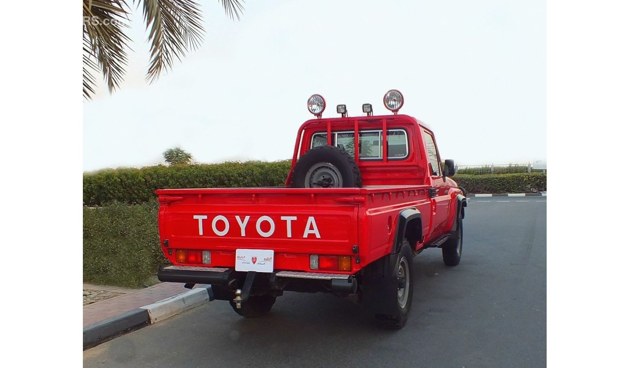 Toyota Land Cruiser Pick Up LOW MILEAGE