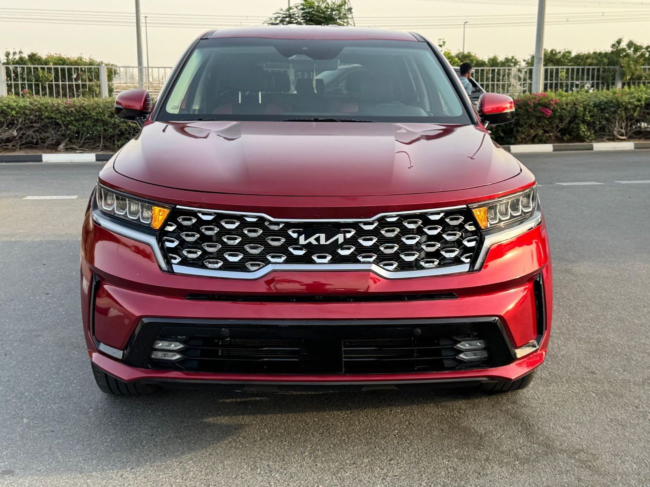 Kia Sorento Std 2.5L AWD KIA SORENTO 2.5L AWD UAE PASS