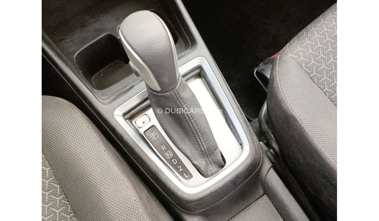 سوزوكي سويفت GLX, 1.3L Petrol, GCC, Extremely Clean Condition (LOT # 073)