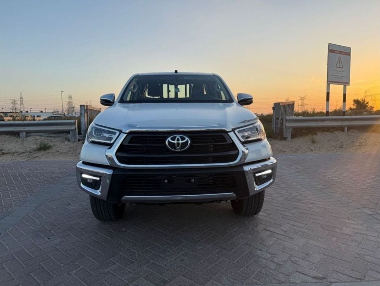 Toyota Hilux S GLX 2.7L AWD A/T