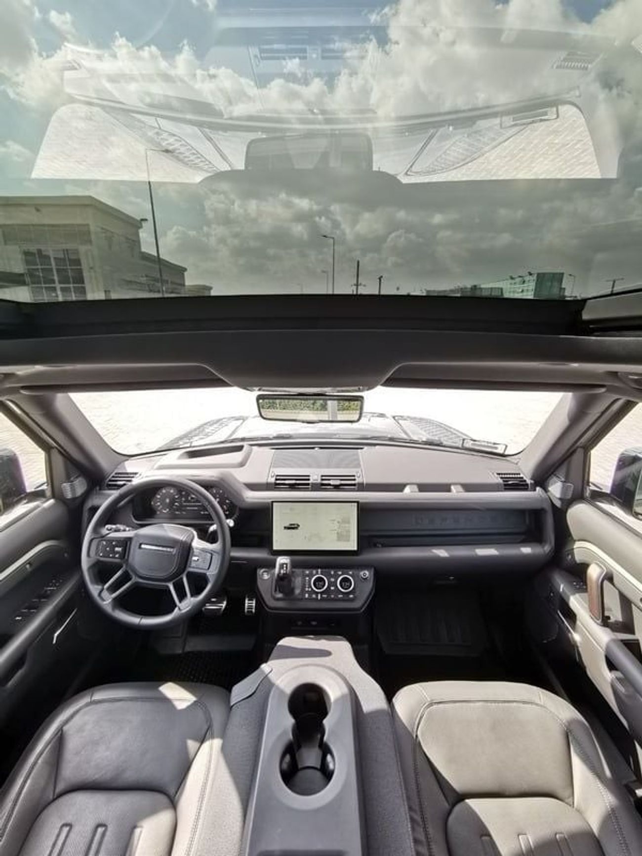 Land Rover Defender Land Rover Defender - 2023 - Green/Black