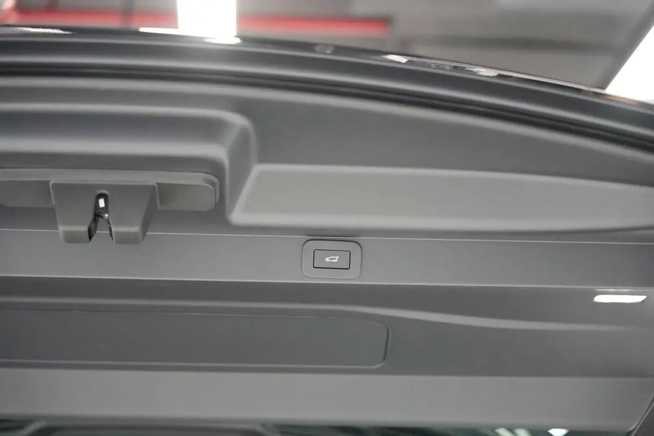 Land Rover Range Rover 2026 Range Rover Vogue HSE P400 | Export