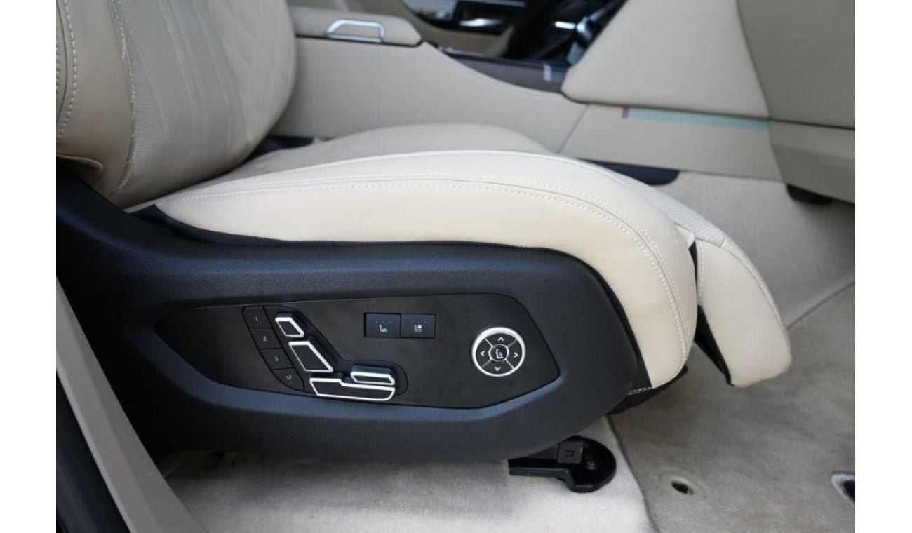 تويوتا لاند كروزر 2022 TOYOTA  LANDCRUISER 300 VX V6 3.3L TWIN TURBO DIESEL AT WITH MBS SEATS