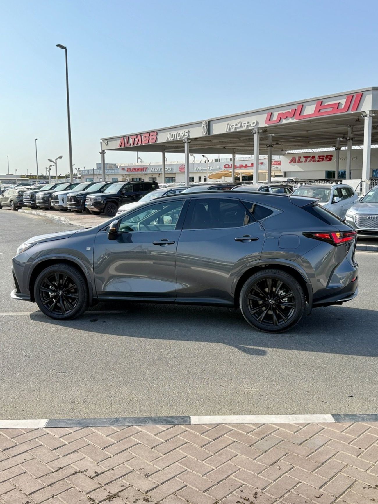 Lexus NX350 F SPORT 2.4L ( CYL)