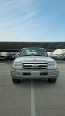 تويوتا لاند كروزر GXR GCC only 30900 KM