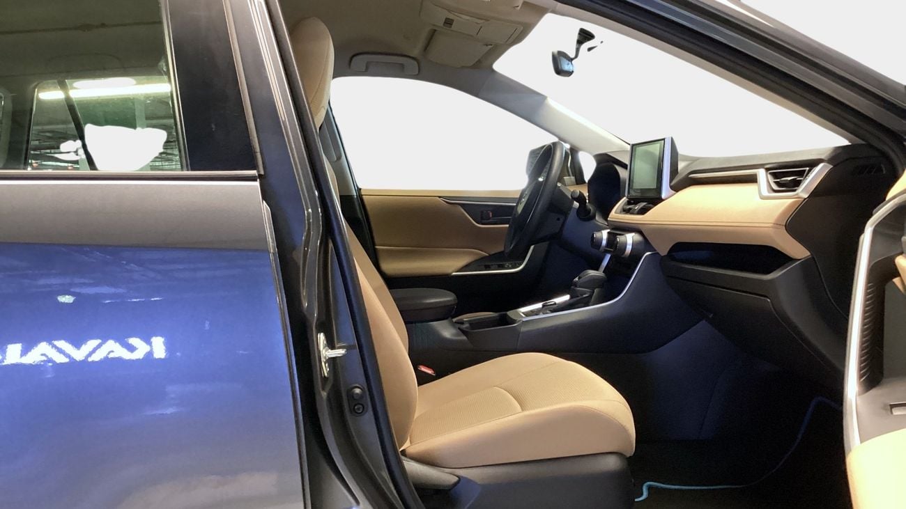 Toyota RAV4 EXR HEV | upto AED 20,000 Ramadan Discount | Guaranteed Warranty | 0 Down Payment