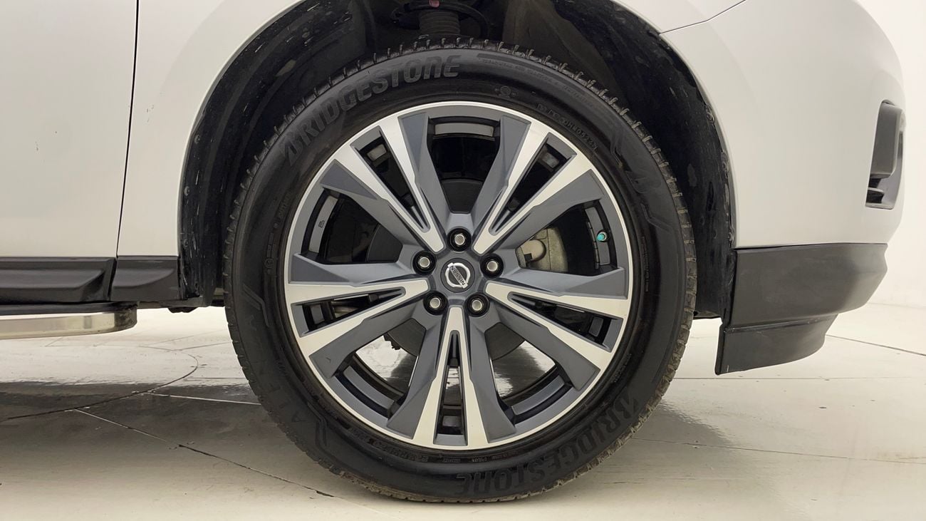 نيسان باثفايندر SL 3.5 | بدون دفعة مقدمة | اختبار القيادة في المنزل