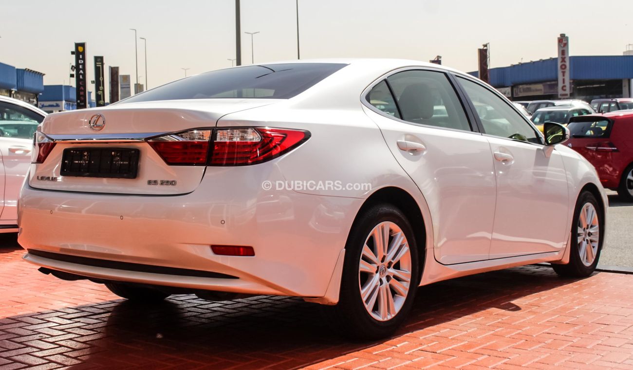 Lexus ES250