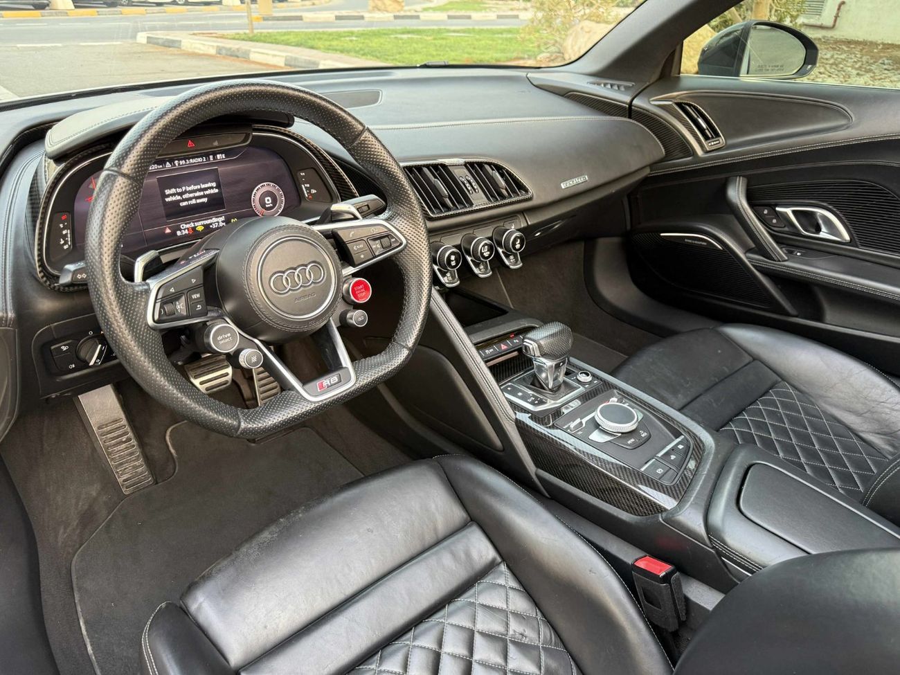 Audi R8 Spyder FSI 5.2L