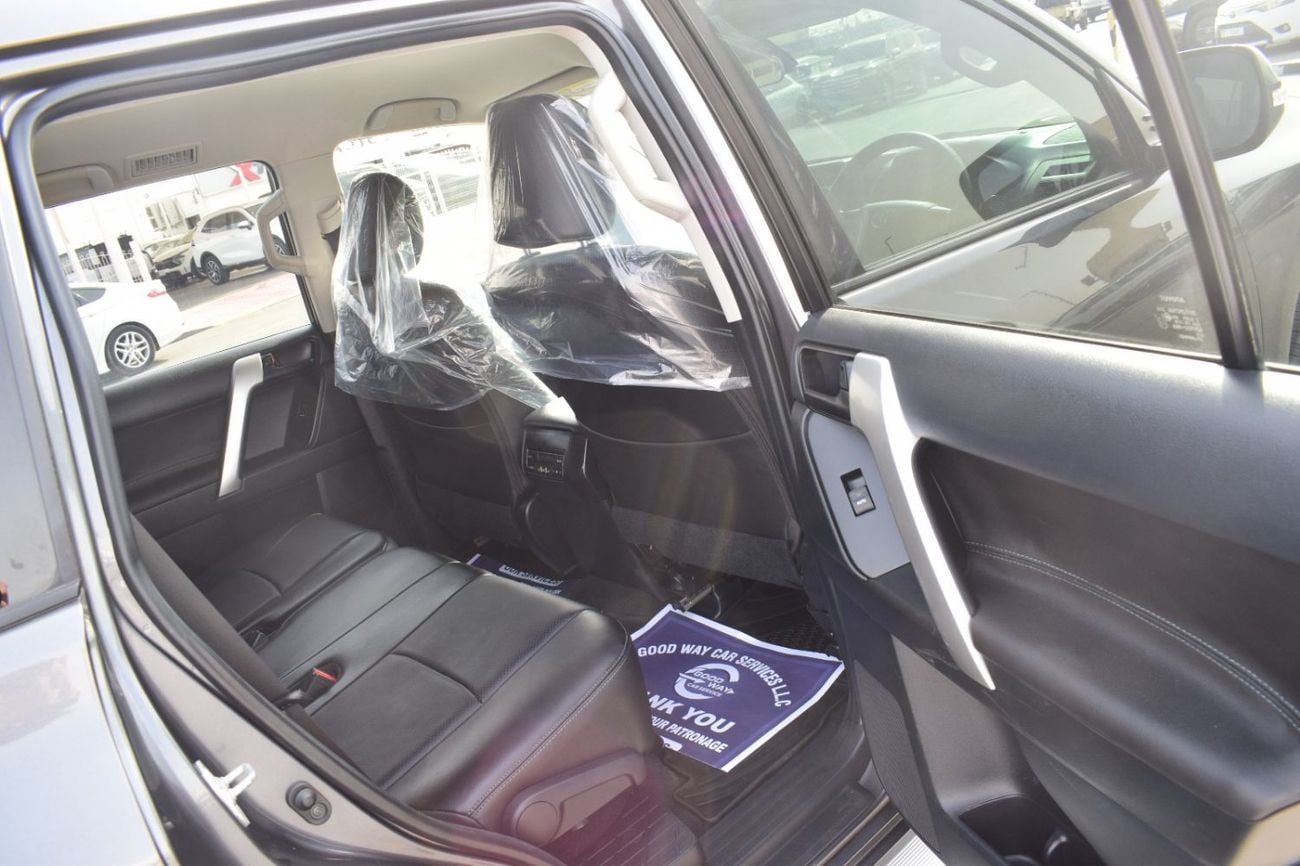 Toyota Prado TOYOTA LAND CRUISER PRADO 2018 4WD AT DIESEL = RIGHT HAND