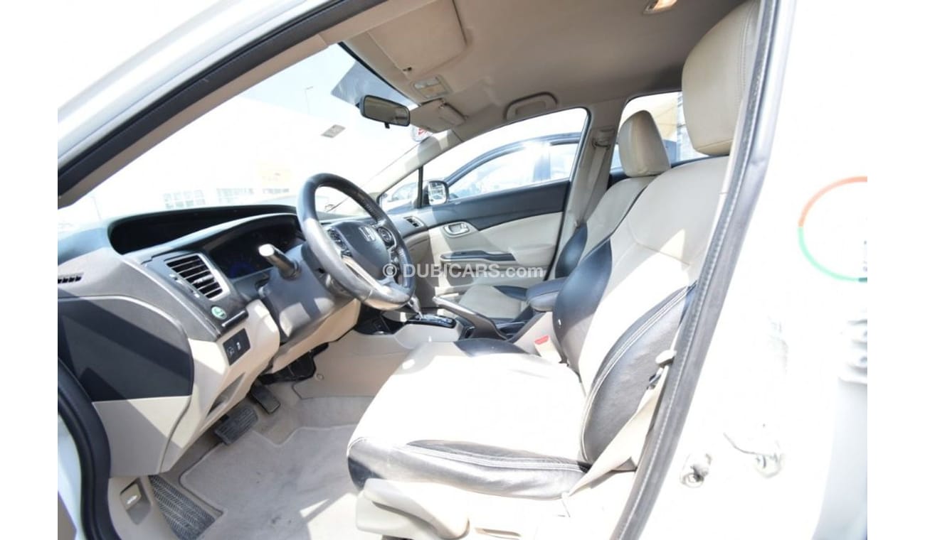 Honda Civic 2014 Gcc no paint no accidents