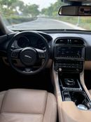 جاكوار XE HSE 2.0L (250 HP)