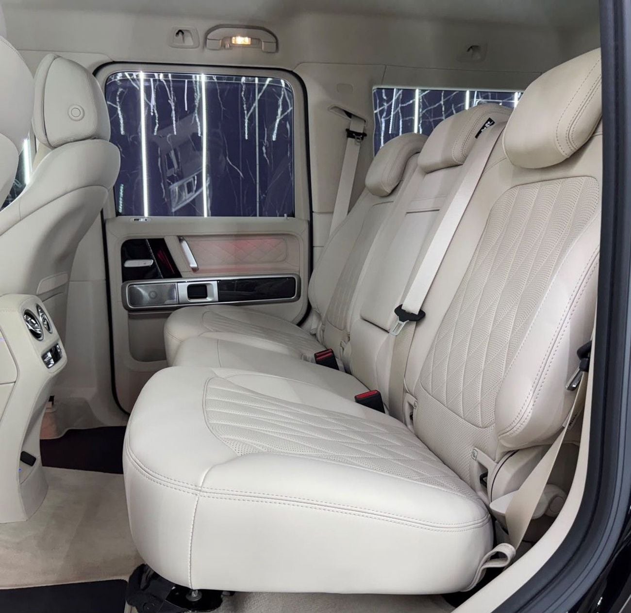 مرسيدس بنز G 63 AMG G63 AMG European | Low Mileage | Original Paint | Well Maintained