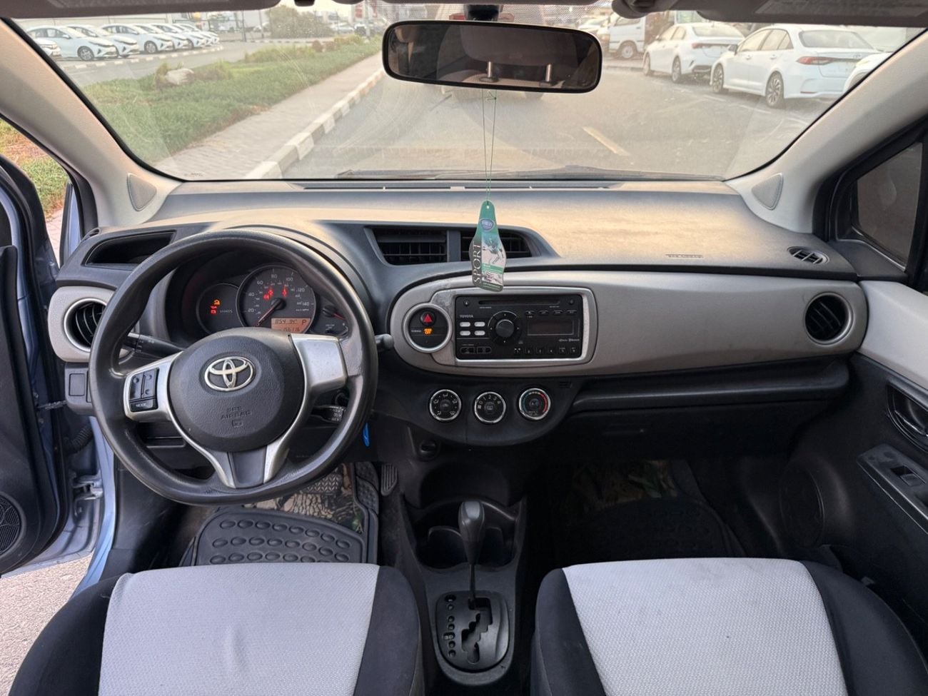 Toyota Yaris SE