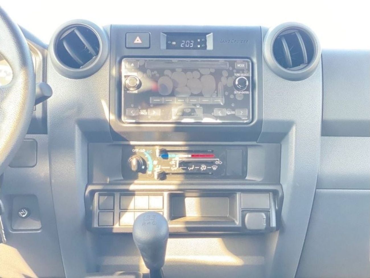 تويوتا لاند كروزر بيك آب double capin. 4.2 V6   Diesel Model 2024