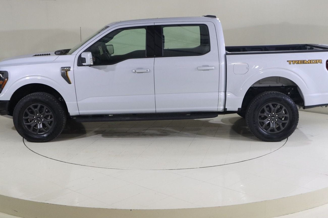 Ford F-150 TREMOR CREW CAB LUX /TR1725 / AL TAYER MTOROS/AL QOUZ SHOWROOM