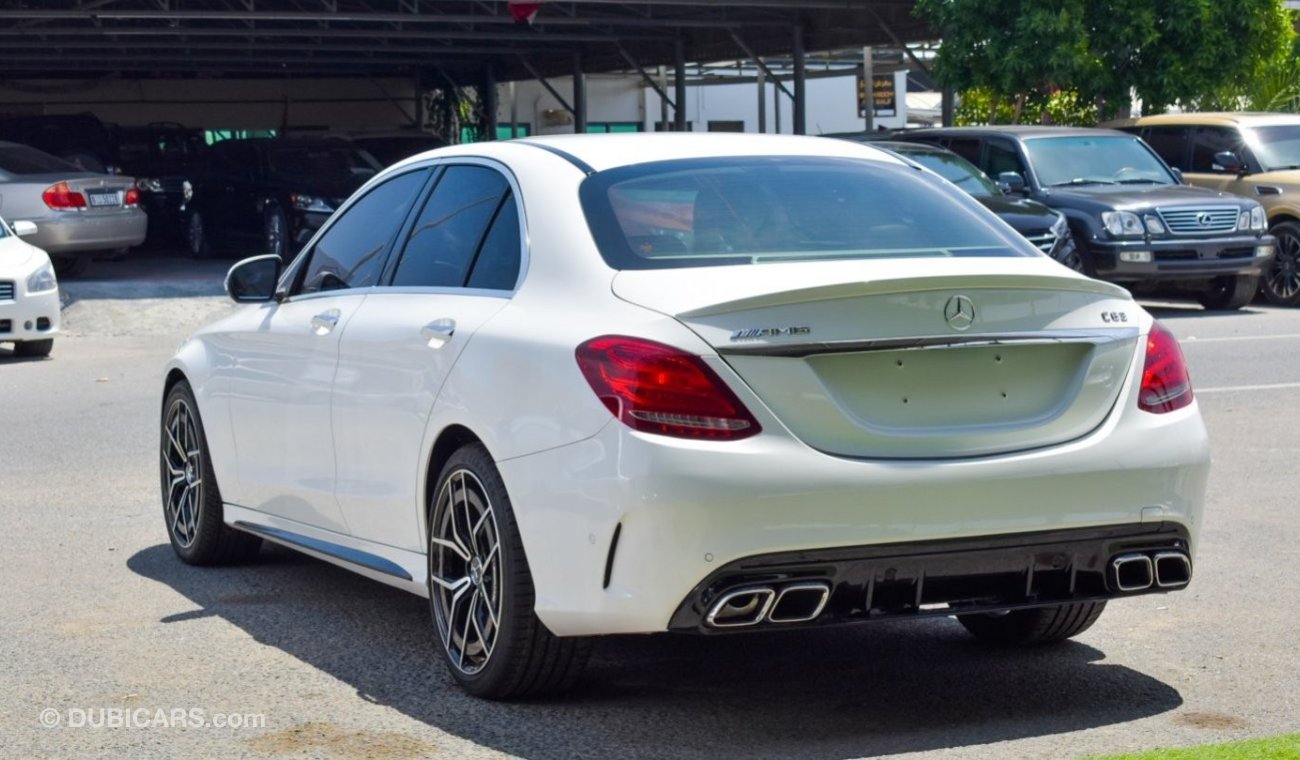 Mercedes-Benz C200 C63 Bodykit