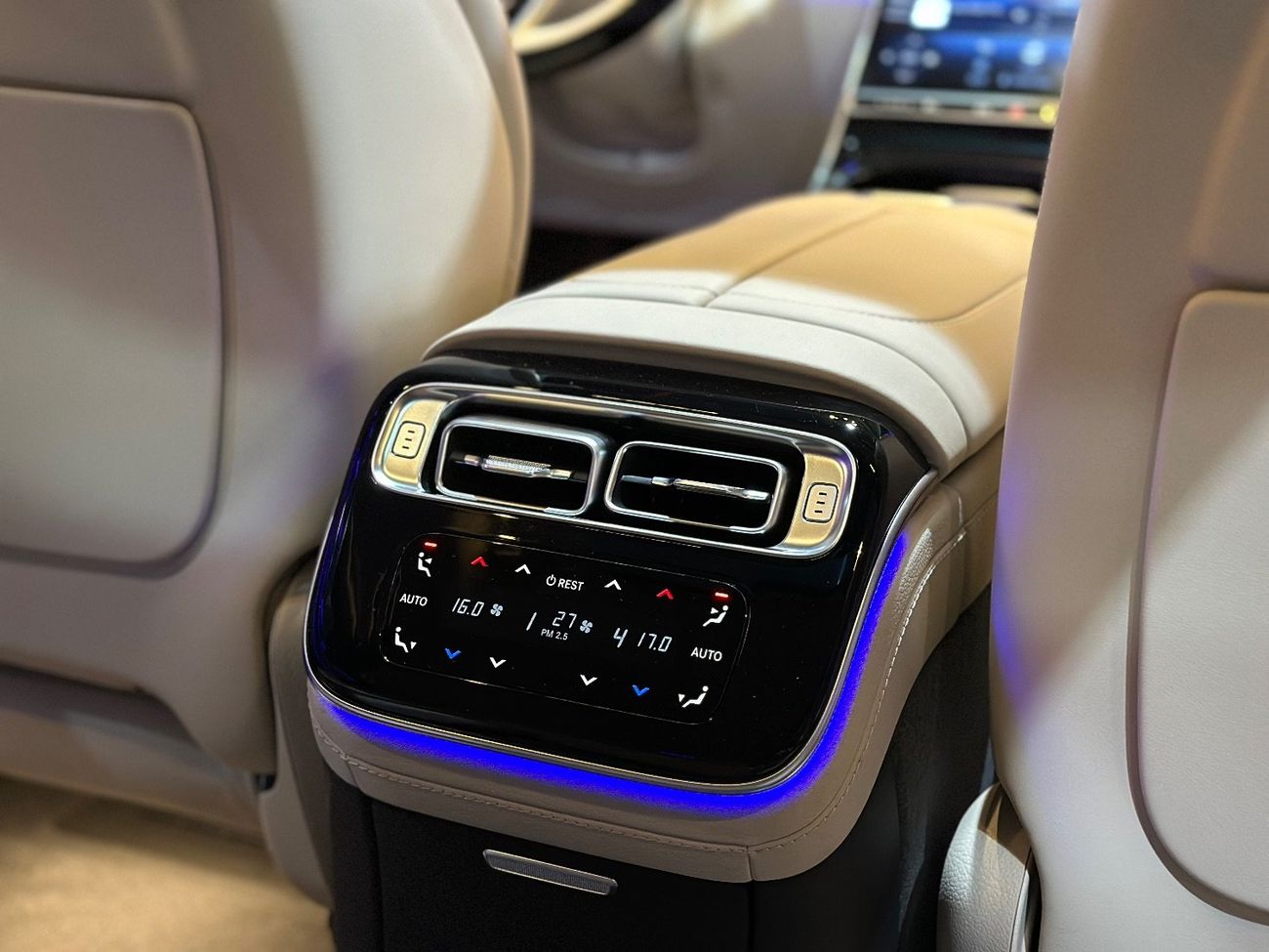 مرسيدس بنز S 500 4MATIC 3.0L