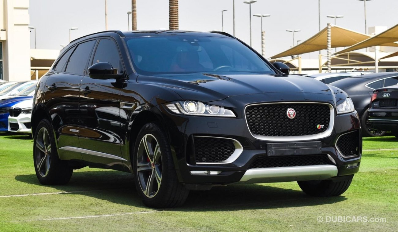 جاغوار F-Pace