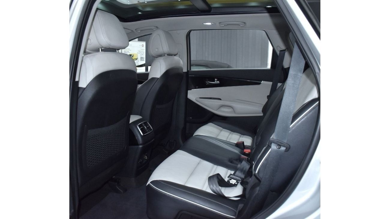 Kia Sorento EXCELLENT DEAL for our KIA Sorento AWD V6 ( 2016 Model ) in Silver Color GCC Specs