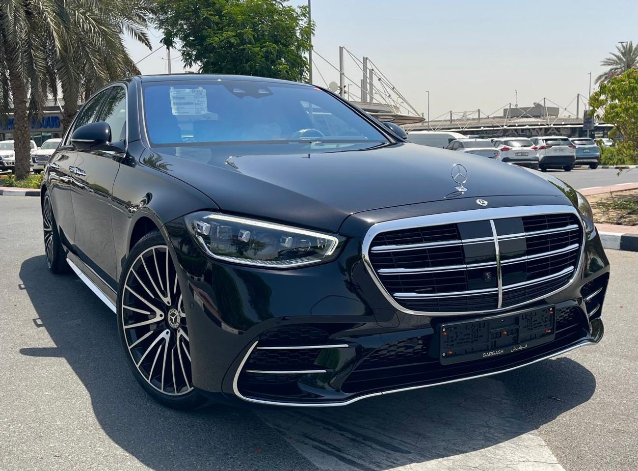 Mercedes-Benz S 580 4MATIC Exclusive 4.0L AMG 5 Years Warranty 2025 GCC