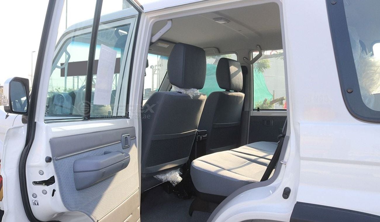 Toyota Land Cruiser 70 2025 Model Toyota Land Cruiser Hardtop LC76, 2.8L Diesel 4WD 5M/T