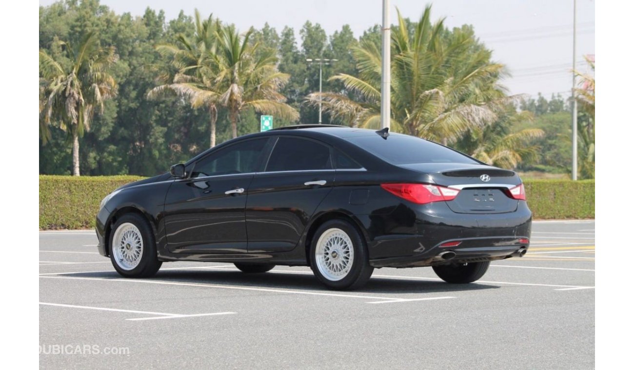 Hyundai Sonata 2011 model, imported from America, without accidents, full option, 4 cylinder automatic transmission