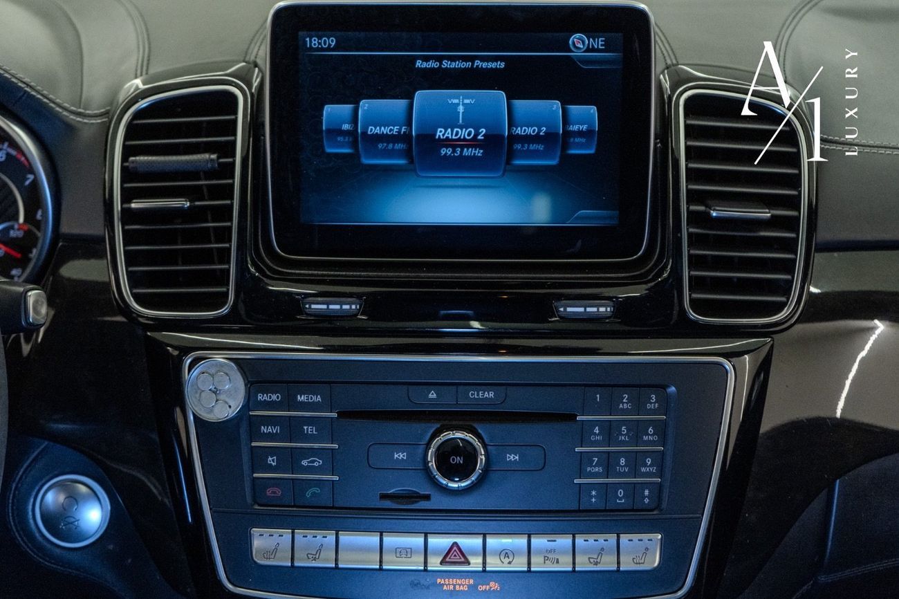 Mercedes-Benz GLE 63 AMG S 5.5L 2017 Mercedes GLE 63S, V8 Biturbo, Good Condition, Canadian Specs