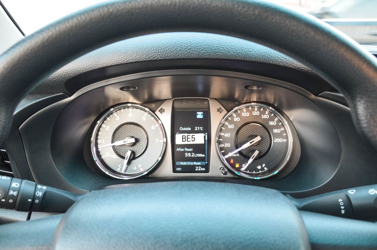 Toyota Hilux TOYOTA HILUX GLS 2.7L RWD PETROL PICKUP 2025