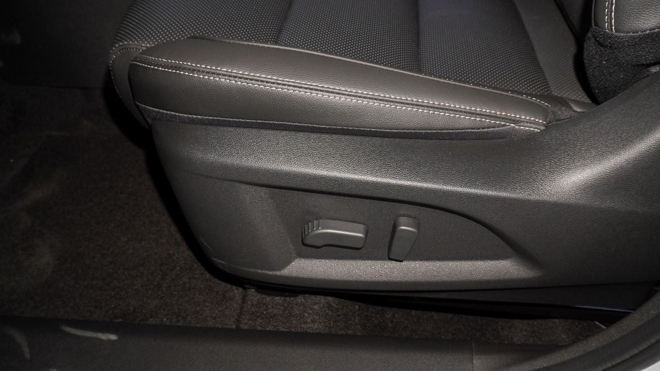 رينو كوليوس 4WD  2.5L