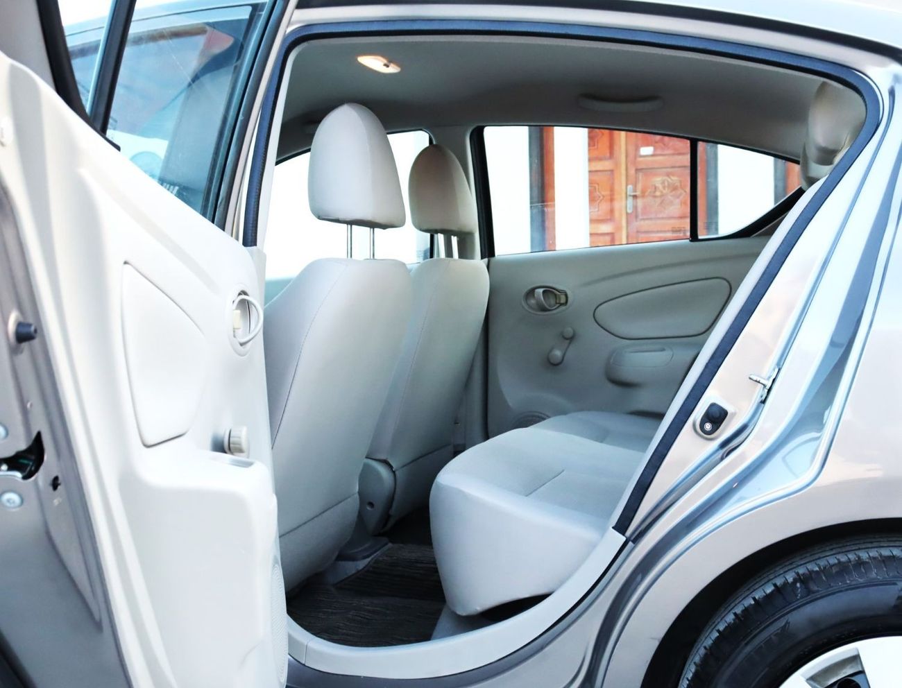 نيسان صني 2021 نيسان صني S (N18)، 4 د سيدان، 1.6 لتر 4 سلندر بنزين، أوتوماتيك، دفع أمامي