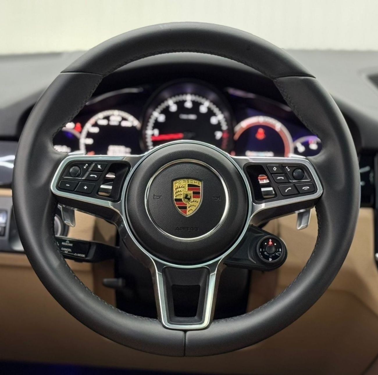 Porsche Cayenne Std 3.0L (340 HP) 2021 Porsche Cayenne, 1 Year Warranty, Service History, GCC