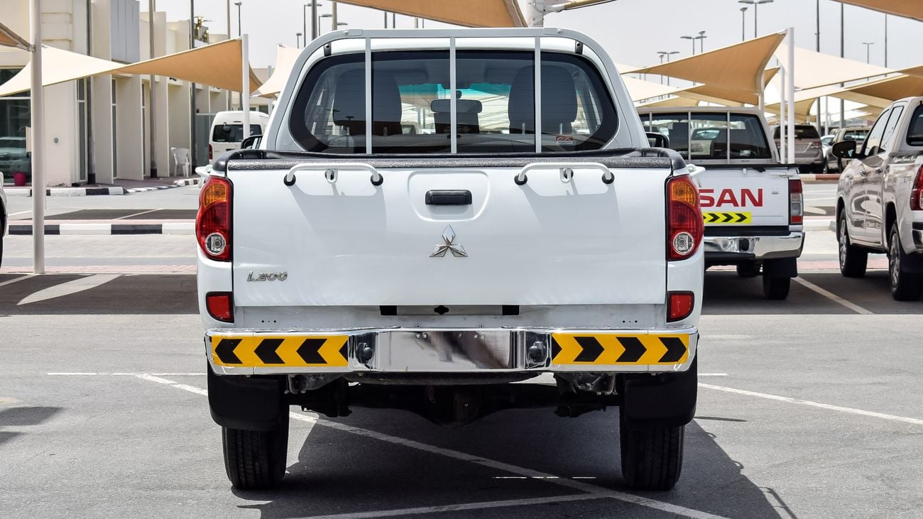 ميتسوبيشي L200 MITSUBISHI L200 DIESEL 4X4 PICKUP \