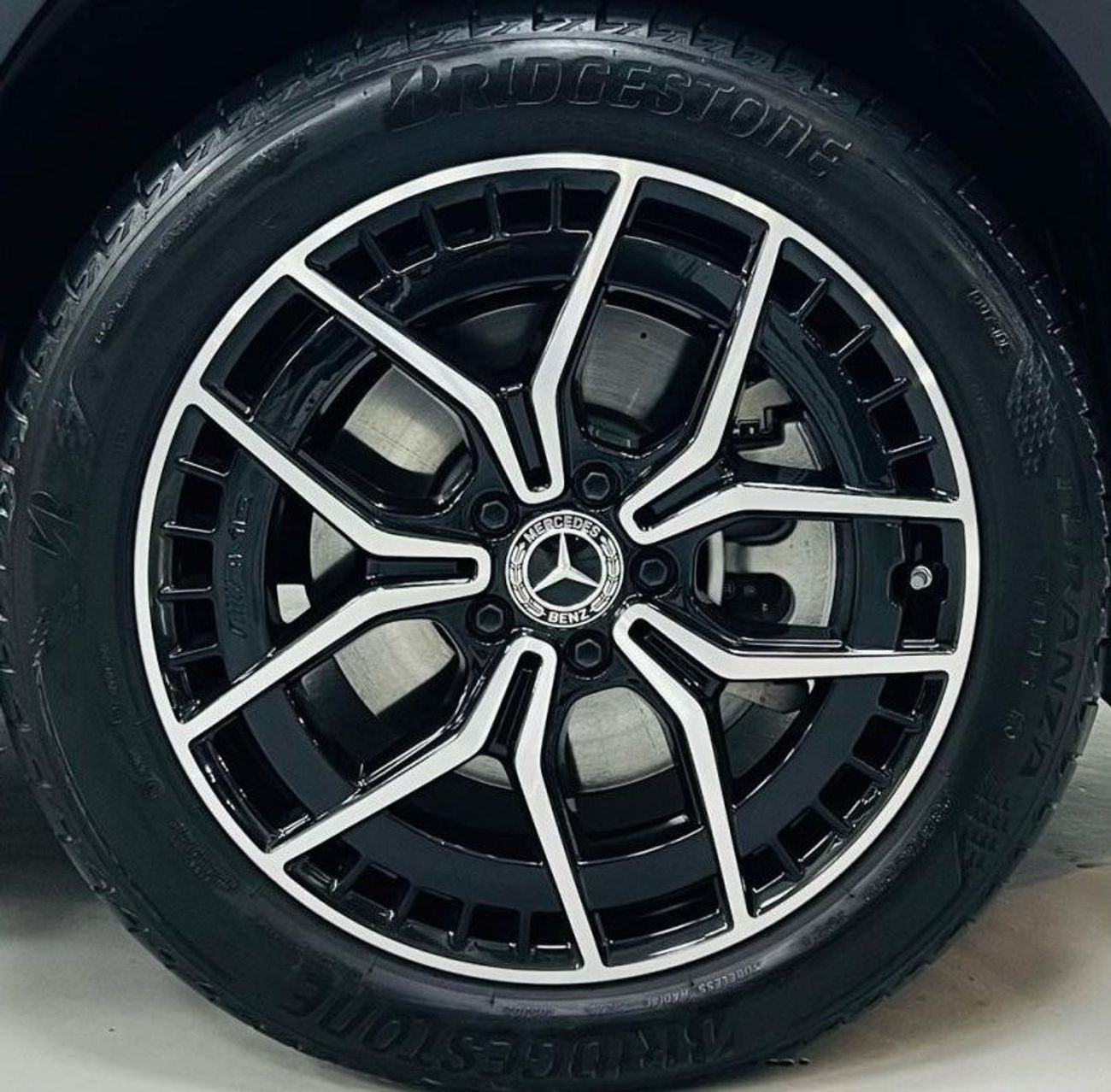 Mercedes-Benz EQB 300 4 MATIC .. Perfect Condition .. Top Range