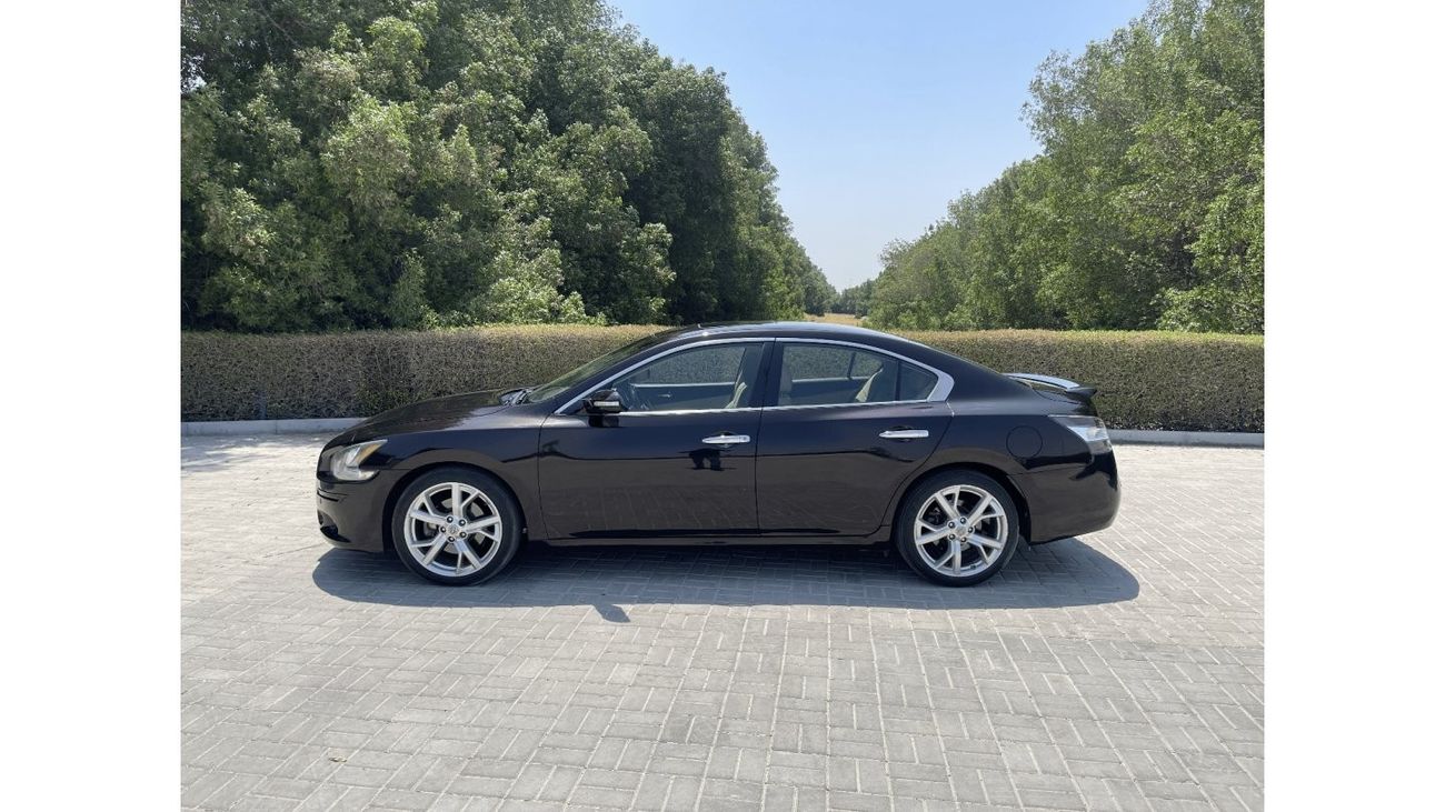 Nissan Maxima SV Nissan Maxima MODEL 2014 V6 L 3,5   Excellent Condition (GCC  _ SPEC) -