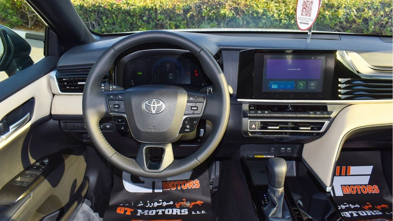 تويوتا كامري HEV