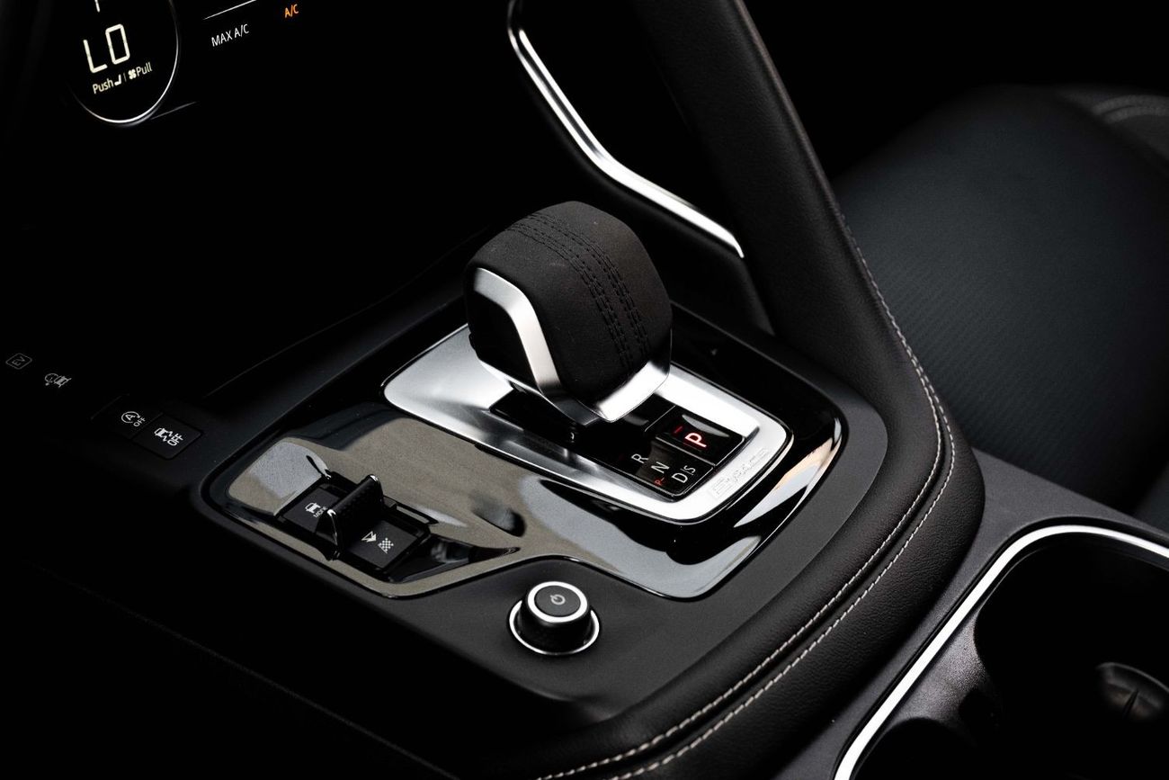 جاكوار E Pace R-ديناميك S P300 | 3,133 P.M  | 0% Downpayment | Excellent Condition!