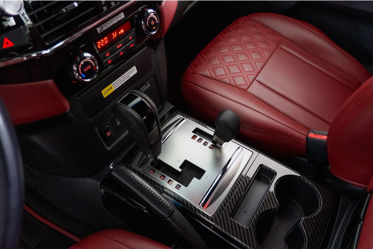 Mitsubishi Pajero Signature Edition