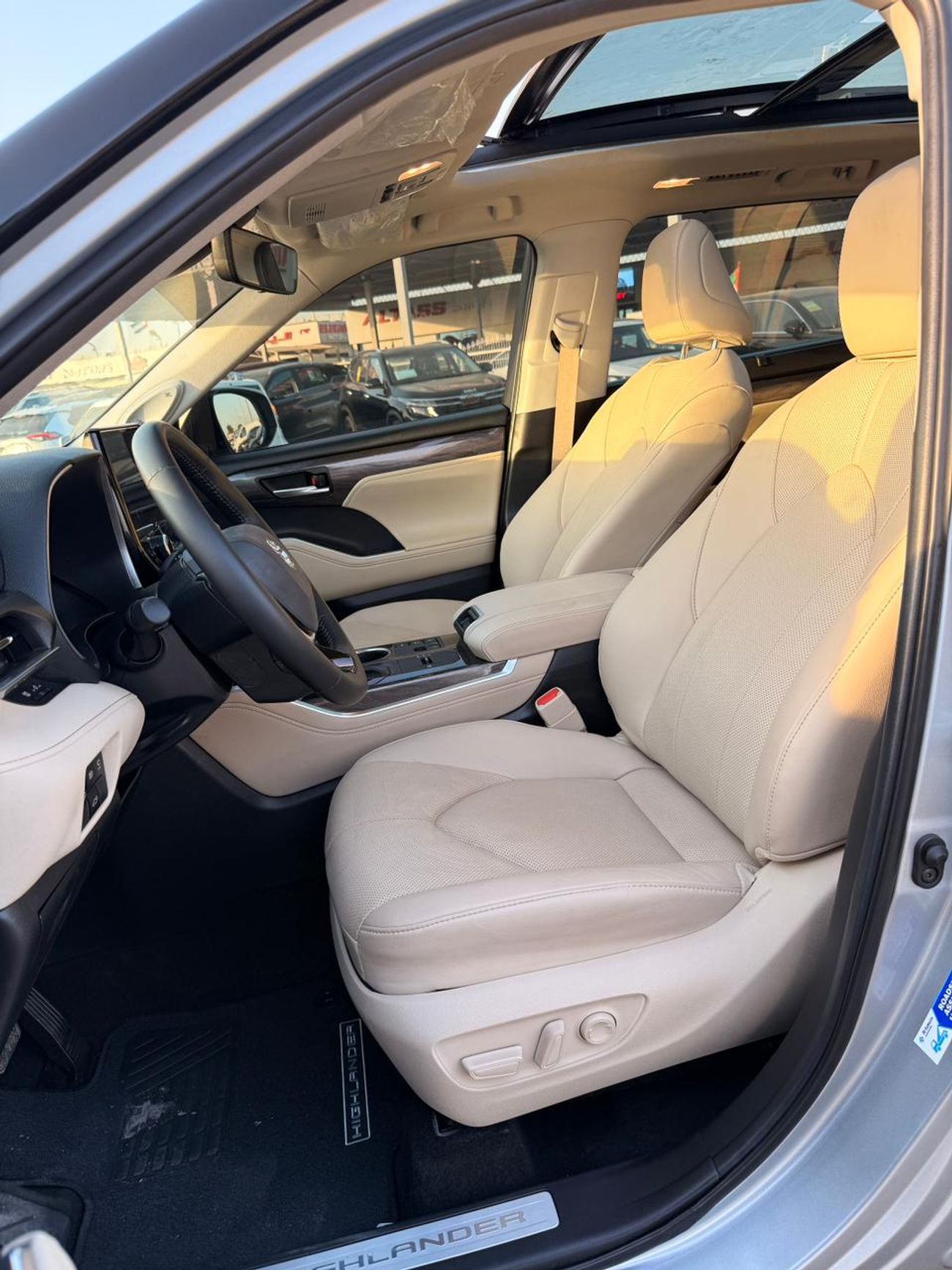 تويوتا تاندرا Platinum Hybrid 2024