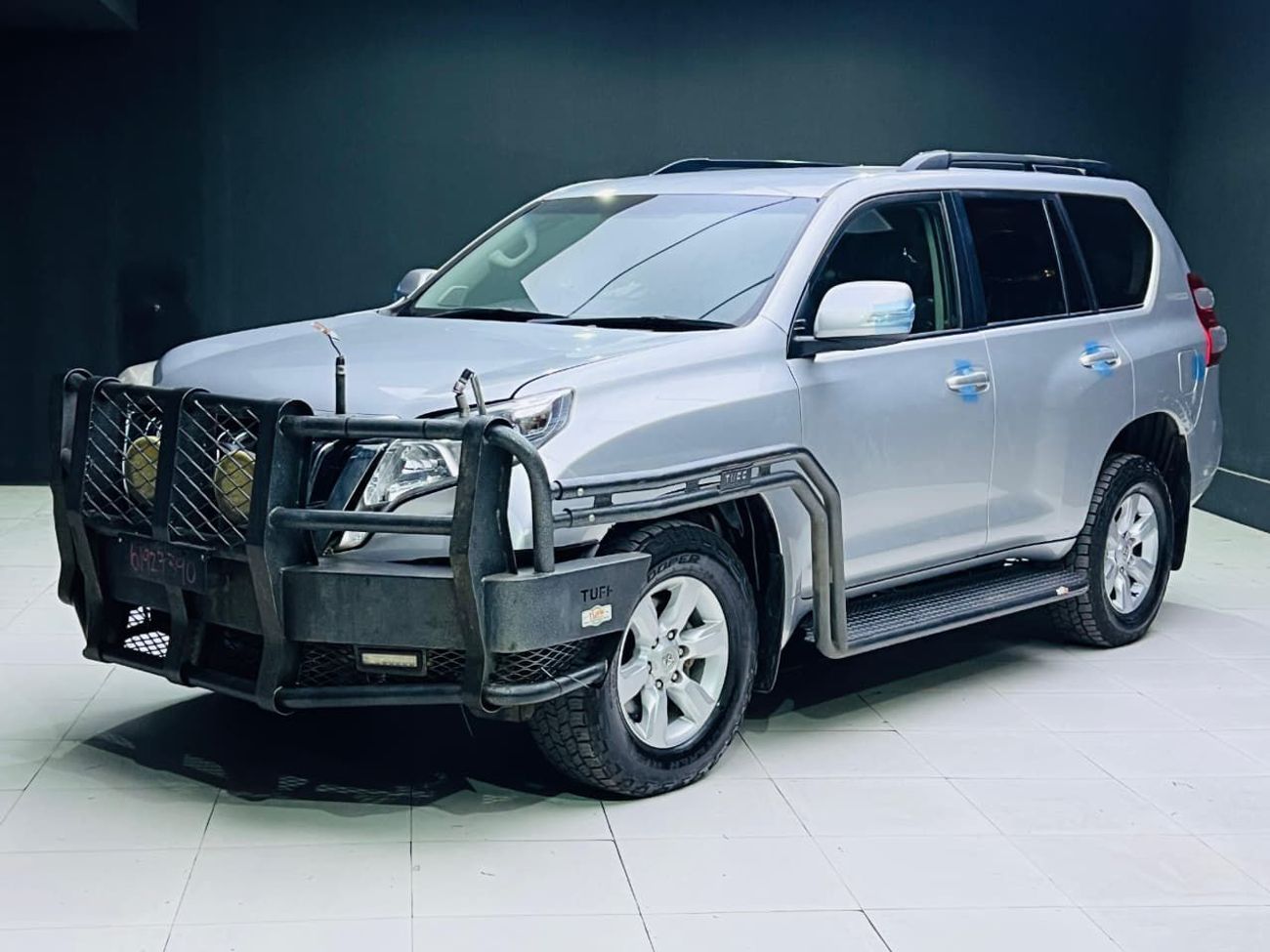 تويوتا برادو diesel 2.8 liter RHD 2016 model automatic only for export available