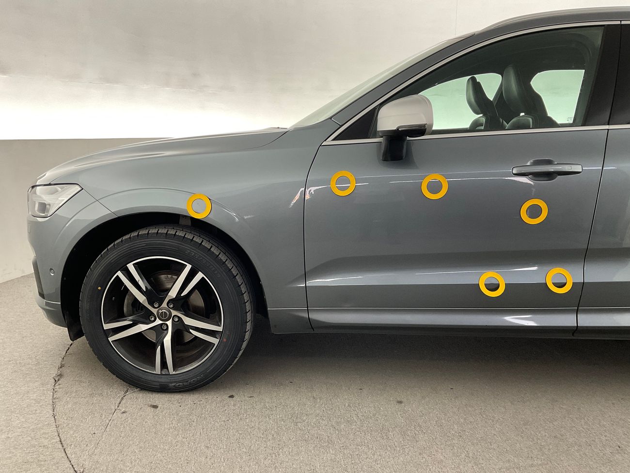 Volvo XC60 T5 R Design | Guaranteed Warranty | 0 Down Payment