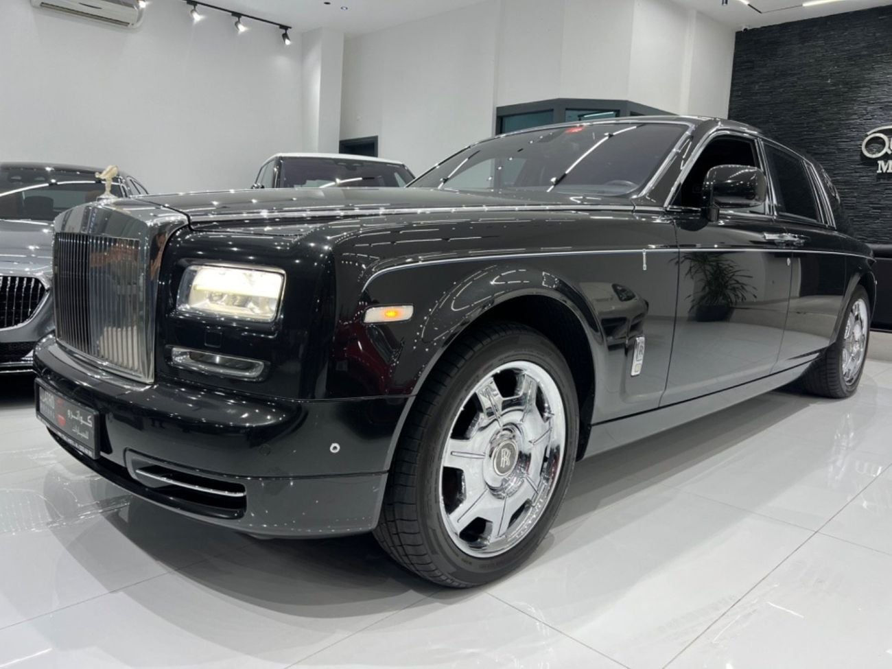 Rolls Royce Phantom Std 6.8L Sedan