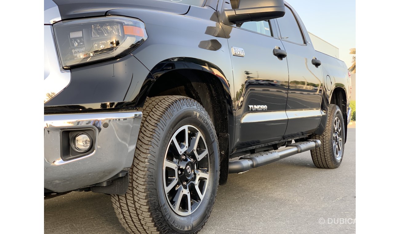 Toyota Tundra TRD OFFROAD  2021 5.7 L